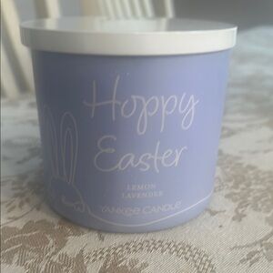 New Yankee Candle Hoppy Easter Lemon Lavender.